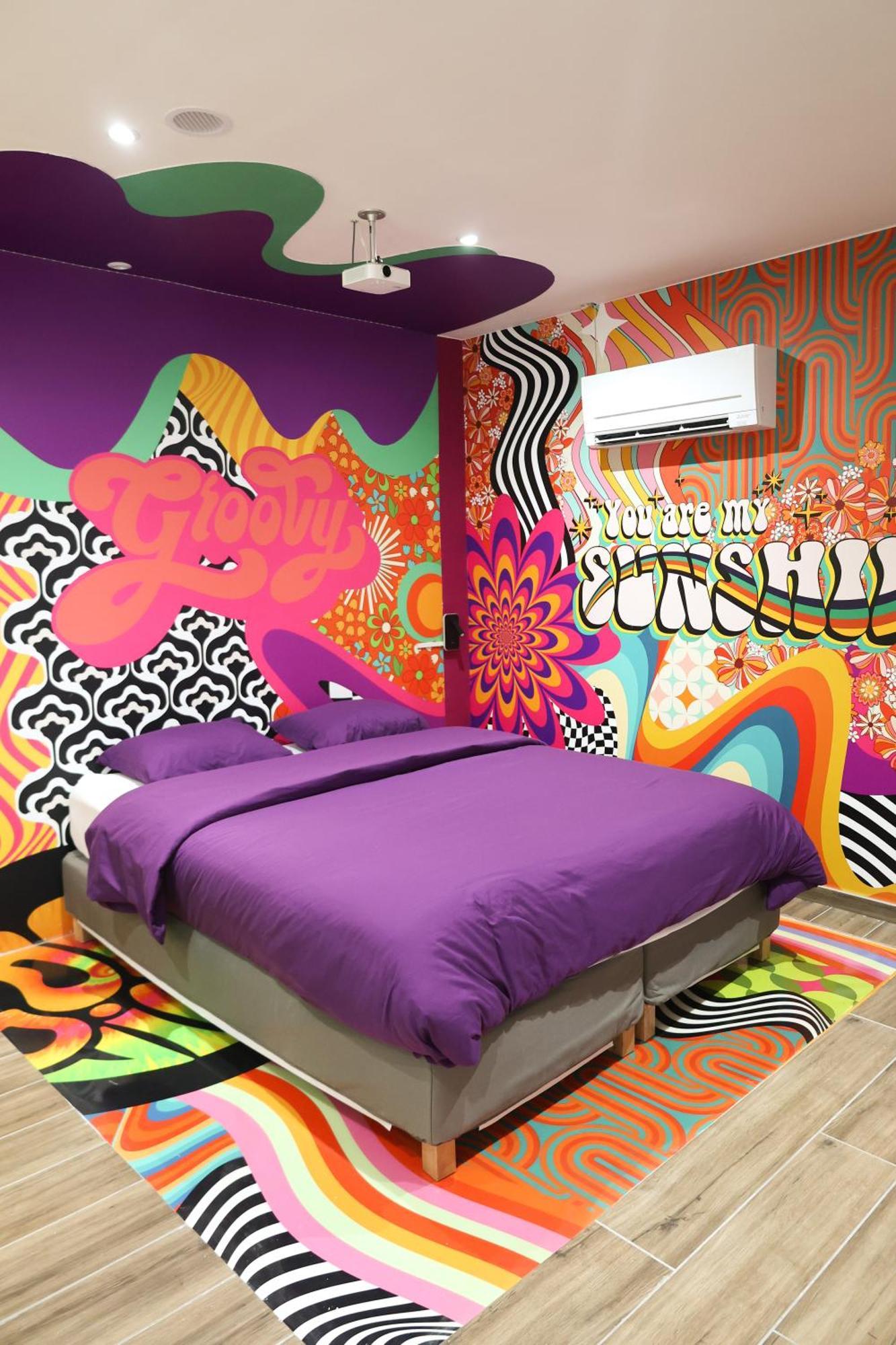 Capsule Groovy-Jacuzzi-Sauna-Billard-Netflix- Nintendo Switch & Jeux Mons Eksteriør bilde