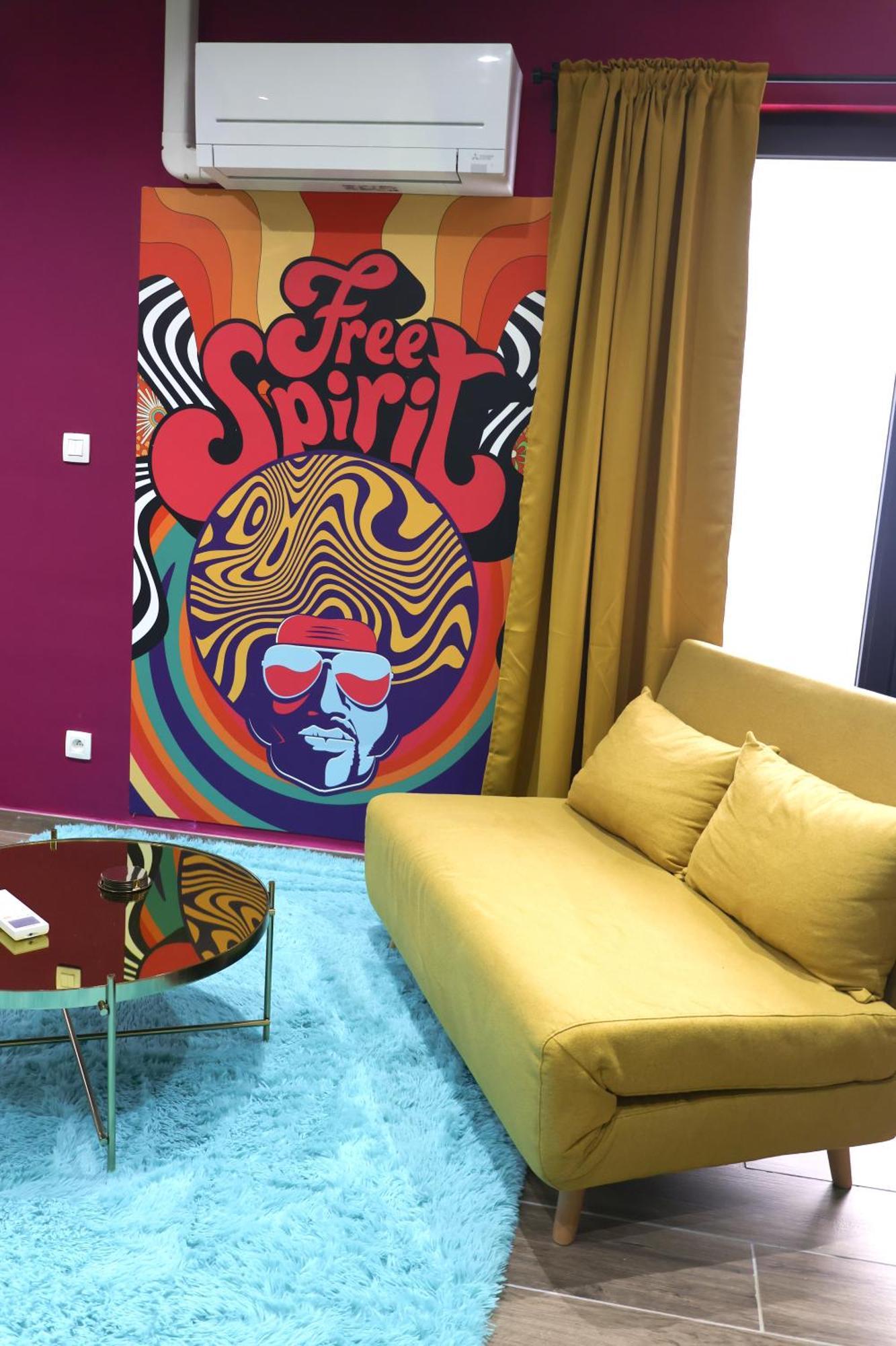 Capsule Groovy-Jacuzzi-Sauna-Billard-Netflix- Nintendo Switch & Jeux Mons Eksteriør bilde